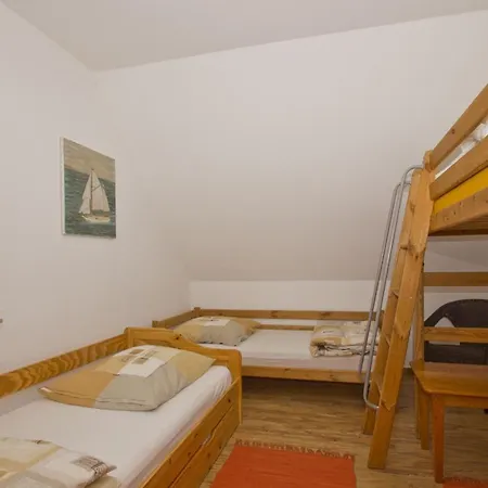 Ostseehaus Lea Doppelhaushaelfte